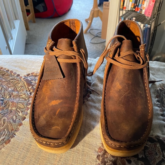 New pair of Clarks Wallabees size 10 main image 10